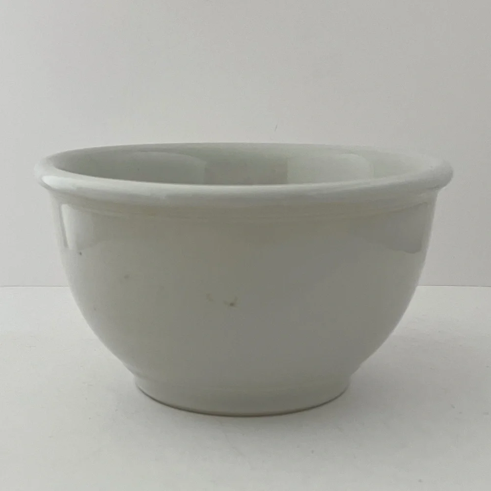 Vintage Williams Sonoma white stoneware ceramic small mixing serving bowl